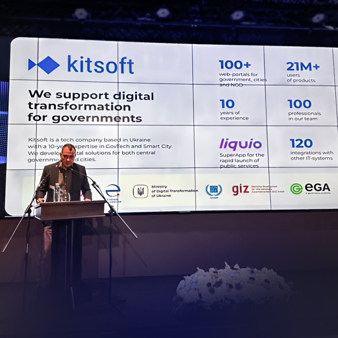 CEO Kitsoft, Олександр Єфремов, презентує Security Operations Center на українсько-естонському бізнес-форумі.